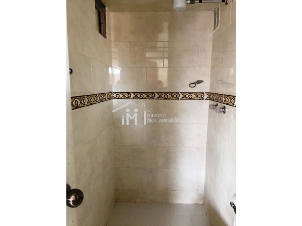 Apartamento de 2 alcobas en venta en Campo Alegre, Bogotá, 38 m² · foto 14 de 20