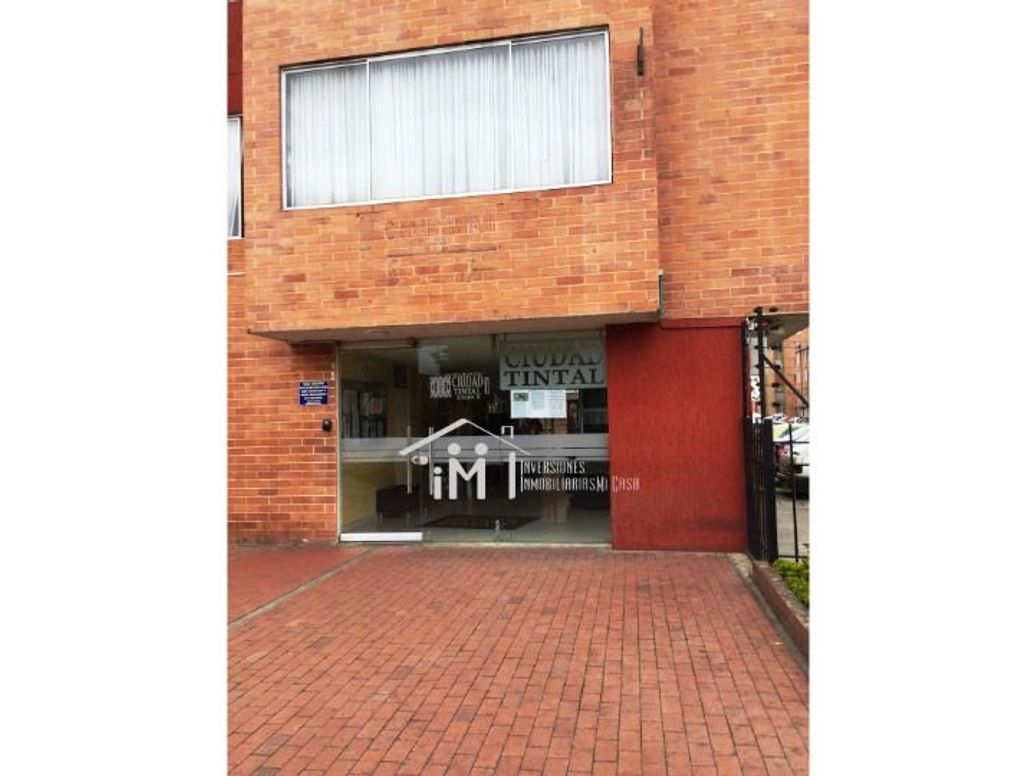 Apartamento de 2 alcobas en venta en Campo Alegre, Bogotá, 38 m² · foto 2 de 20