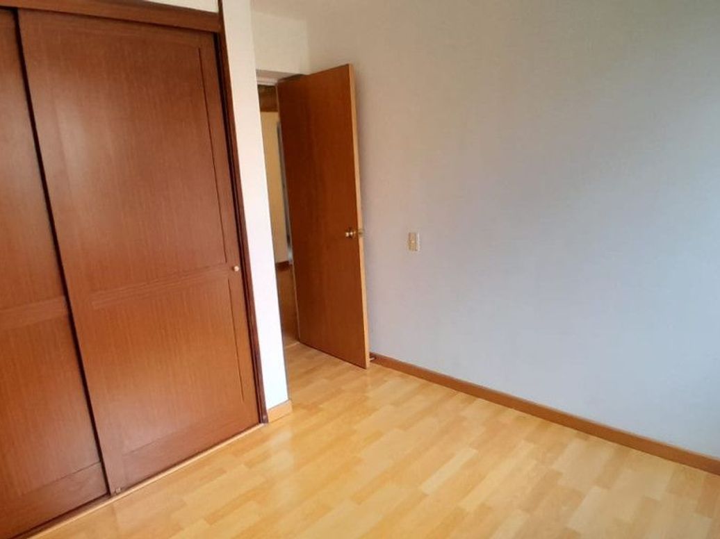 Apartamento de 2 alcobas en arriendo en Cr. San Carlos De Bariloche, Bogotá, 47 m² · foto 4 de 17
