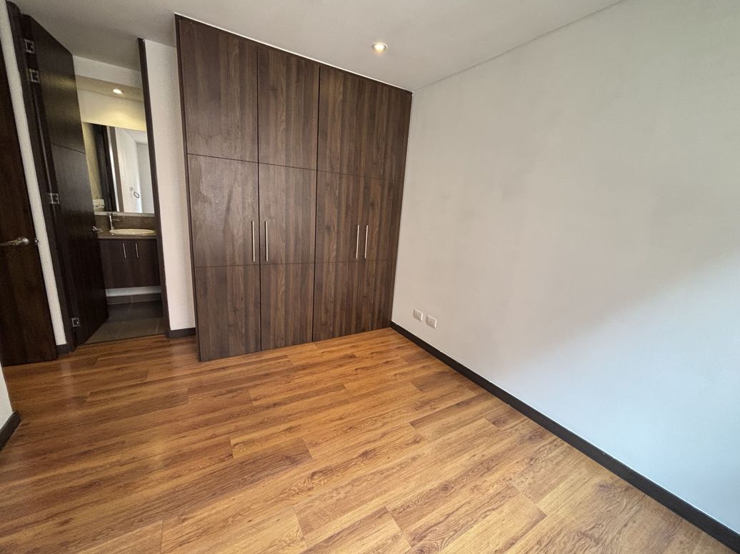 Apartamento de 2 alcobas en arriendo en Cantalejo, Bogotá, 60 m² · foto 8 de 19