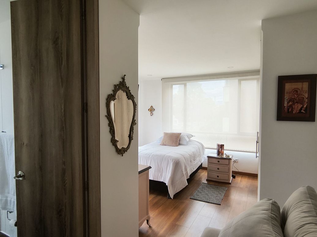 Apartamento de 3 alcobas en venta en Caobos Salazar, Bogotá, 105 m² · foto 9 de 20