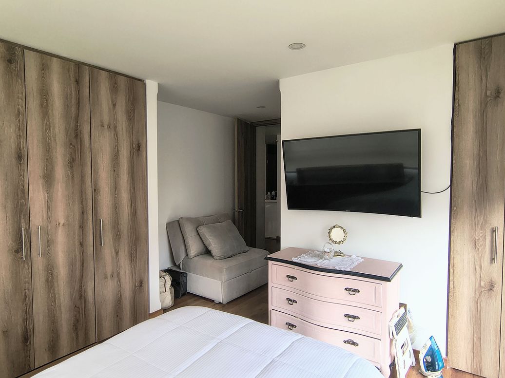 Apartamento de 3 alcobas en venta en Caobos Salazar, Bogotá, 105 m² · foto 11 de 20