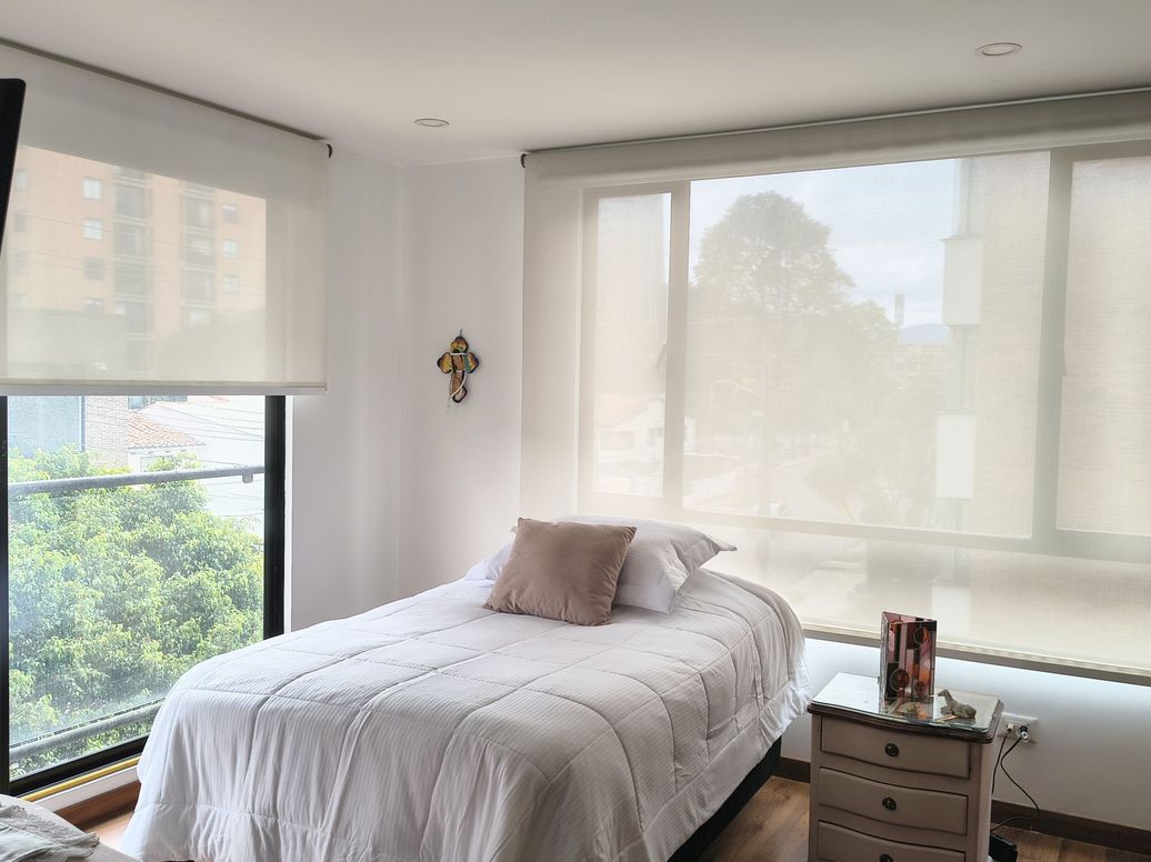 Apartamento de 3 alcobas en venta en Caobos Salazar, Bogotá, 105 m² · foto 10 de 20