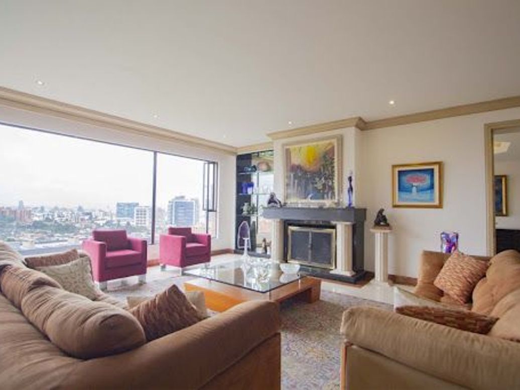 Apartamento de 4 alcobas en venta en Santa Barbara Alta, Bogotá, 403 m² · foto 4 de 20