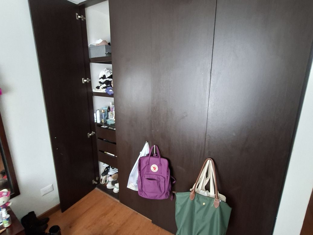 Apartamento de 3 alcobas en venta en El Contador, Bogotá, 95 m² · foto 3 de 11