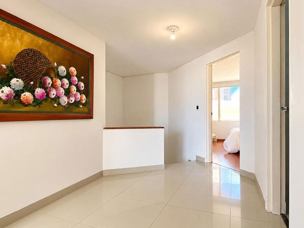 Apartamento de 3 alcobas en venta en Las Acasias, Bogotá, 113 m² · foto 6 de 15