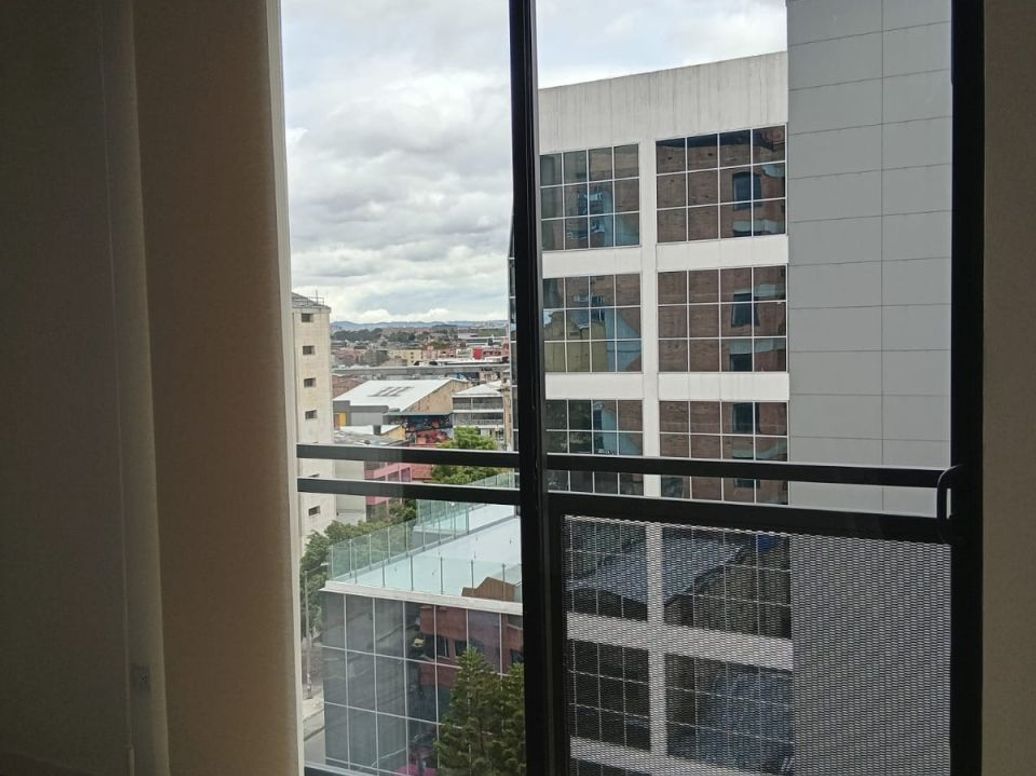 Apartaestudio en arriendo en Chapinero Central, Bogotá, 21 m² · foto 3 de 16