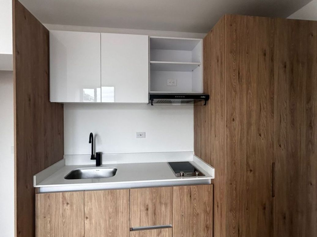 Apartaestudio en arriendo en Chico Norte Et. Iii, Bogotá, 30 m² · foto 10 de 16