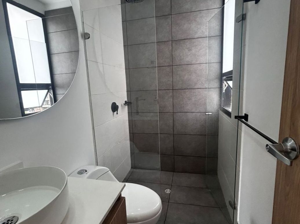 Apartaestudio en arriendo en Chico Norte Et. Iii, Bogotá, 30 m² · foto 14 de 16