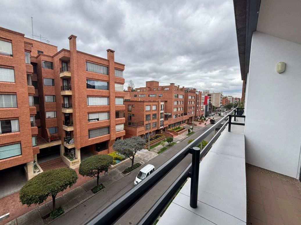 Apartaestudio en venta en Santa Barbara Occidental, Bogotá, 58 m² · foto 20 de 20
