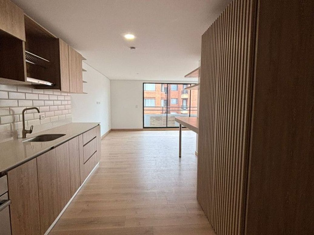Apartaestudio en venta en Santa Barbara Occidental, Bogotá, 58 m² · foto 5 de 20
