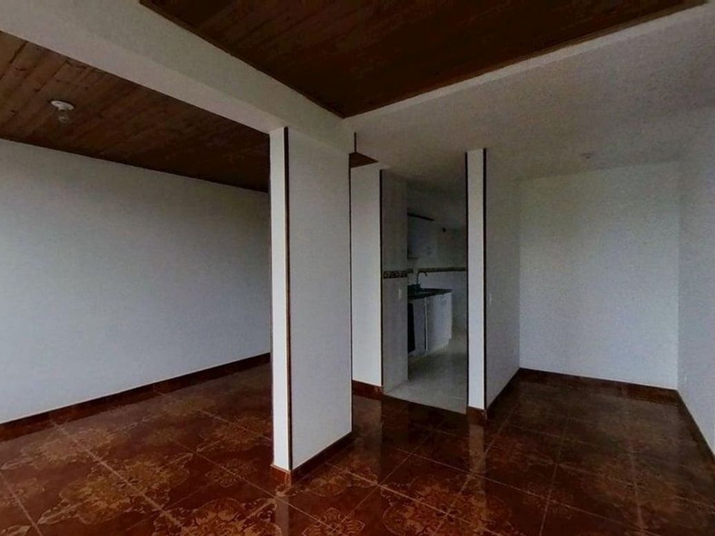 Apartamento de 4 alcobas en venta en Multifamiliares La Paz, Bogotá, 91 m² · foto 5 de 20