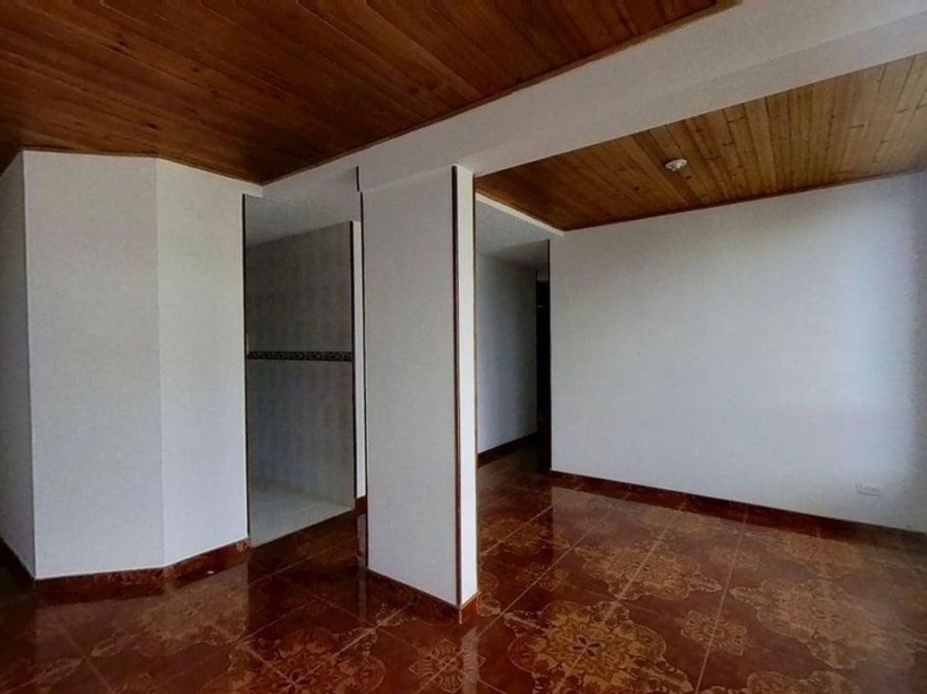 Apartamento de 4 alcobas en venta en Multifamiliares La Paz, Bogotá, 91 m² · foto 6 de 20