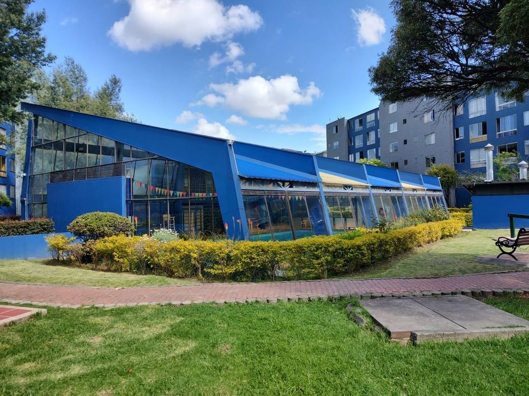 Apartamento de 4 alcobas en venta en Multifamiliares La Paz, Bogotá, 91 m² · foto 20 de 20