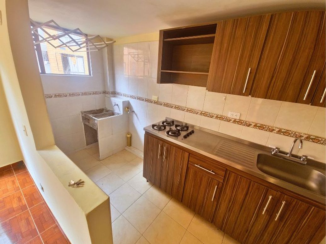 Apartamento de 3 alcobas en arriendo en Usme Centro, Bogotá, 42 m² · foto 5 de 13