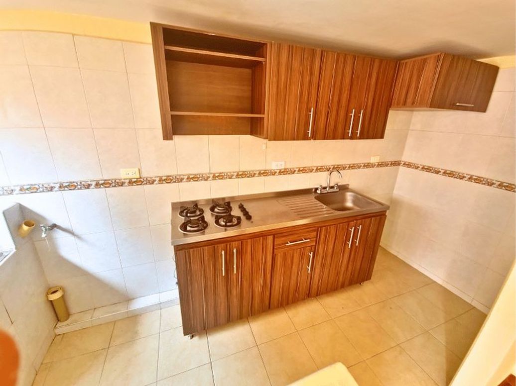 Apartamento de 3 alcobas en arriendo en Usme Centro, Bogotá, 42 m² · foto 4 de 13