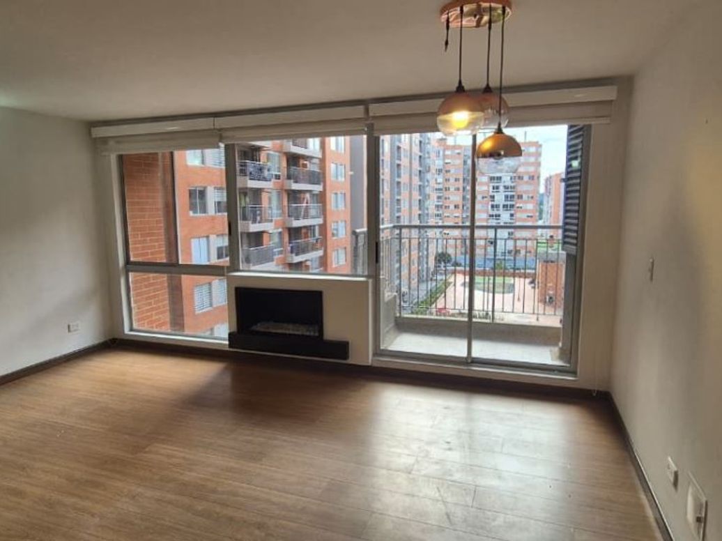 Apartamento de 3 alcobas en arriendo en El Redil, Bogotá, 88 m² · foto 4 de 20