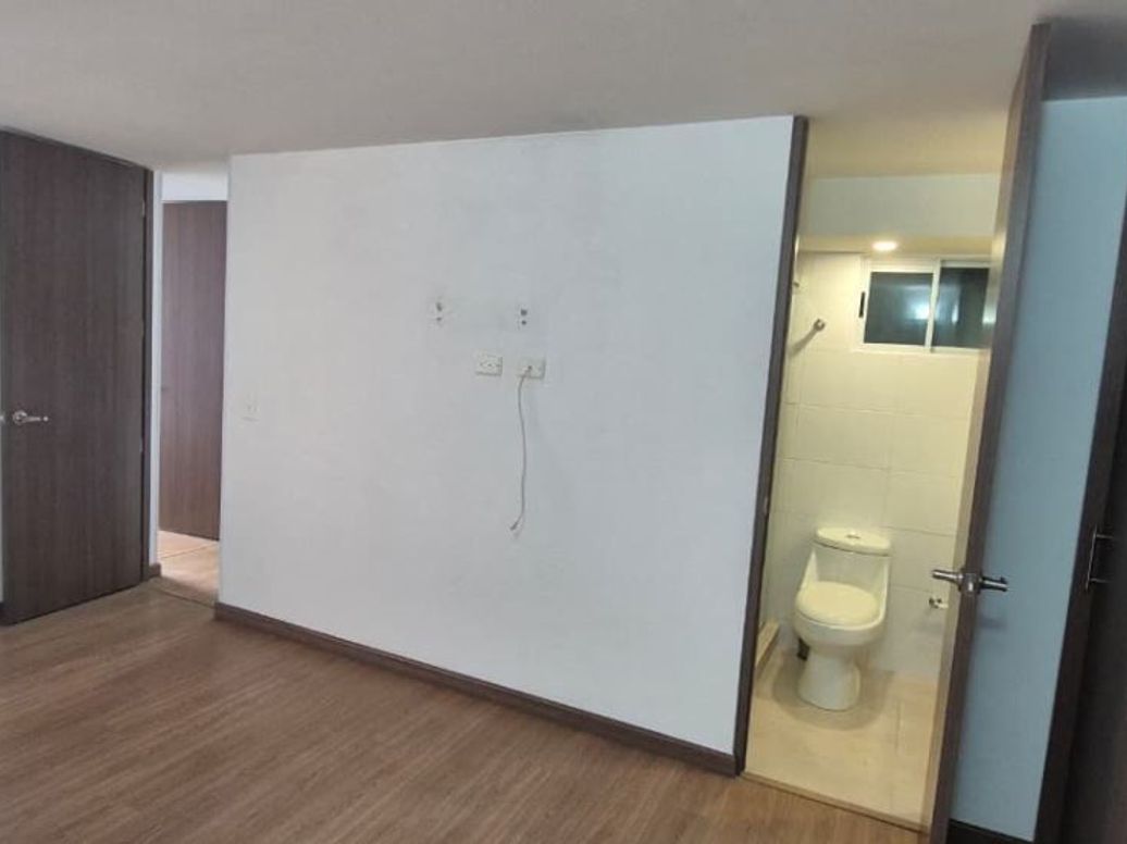 Apartamento de 3 alcobas en arriendo en El Redil, Bogotá, 88 m² · foto 16 de 20