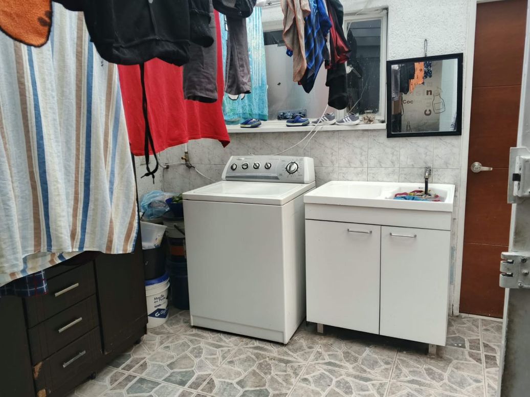 Casa de 3 alcobas en venta en Prado Veraniego Sur, Bogotá, 330 m² · foto 11 de 19