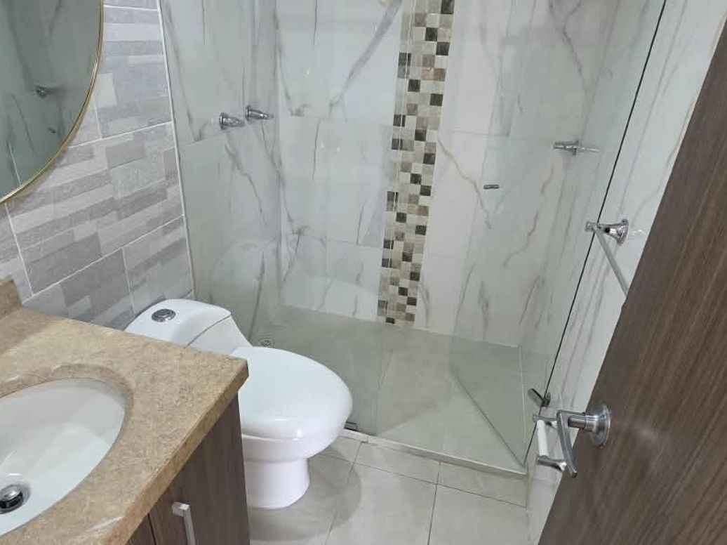 Apartamento de 3 alcobas en venta en Britalia Norte, Bogotá, 97 m² · foto 14 de 20