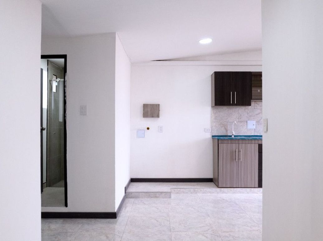 Apartaestudio en venta en Centro Engativa, Bogotá, 30 m² · foto 4 de 11