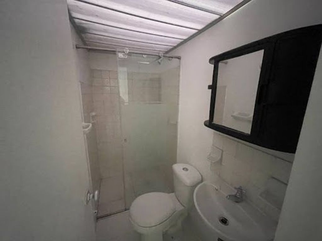 Casa de 4 alcobas en venta en Villas De Granada, Bogotá, 94 m² · foto 3 de 20