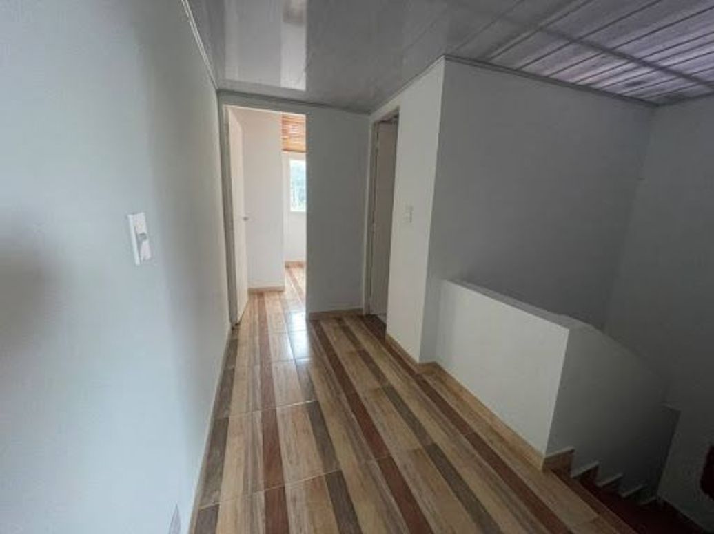 Casa de 4 alcobas en venta en Villas De Granada, Bogotá, 94 m² · foto 6 de 20