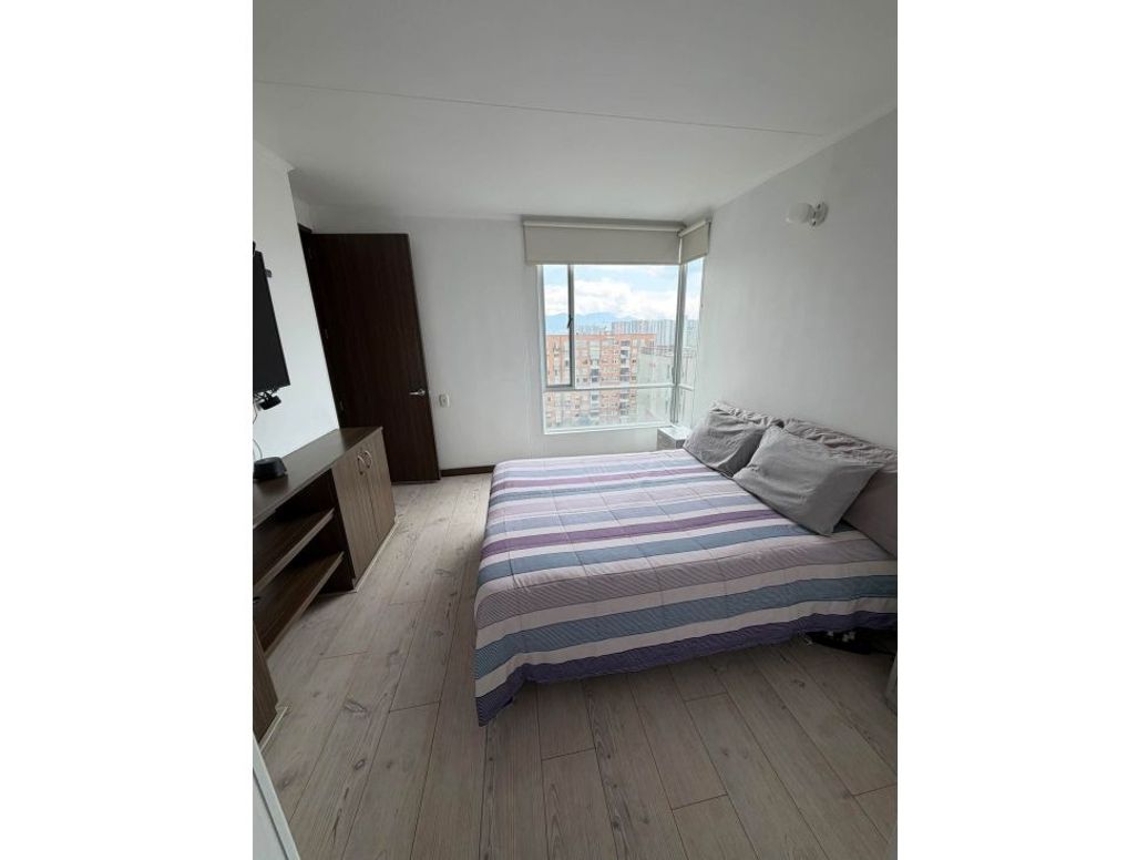 Apartamento de 3 alcobas en venta en Hayuelos, Bogotá, 82 m² · foto 19 de 20