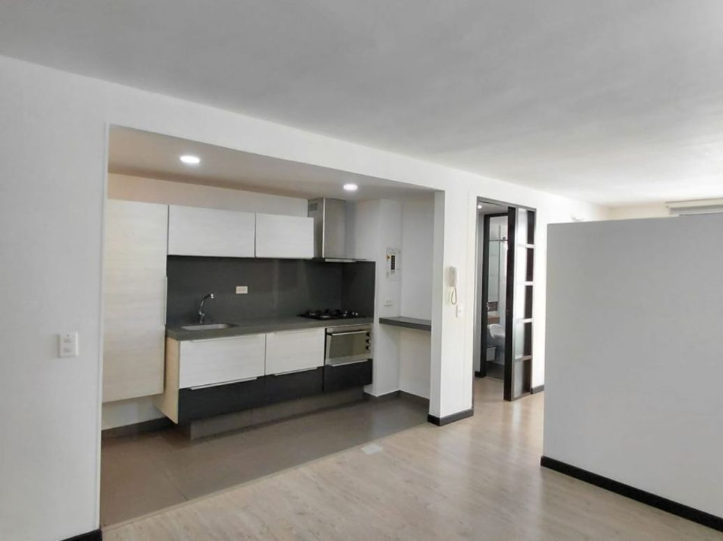 Apartaestudio en arriendo en Chapinero Central, Bogotá, 37 m² · foto 3 de 20