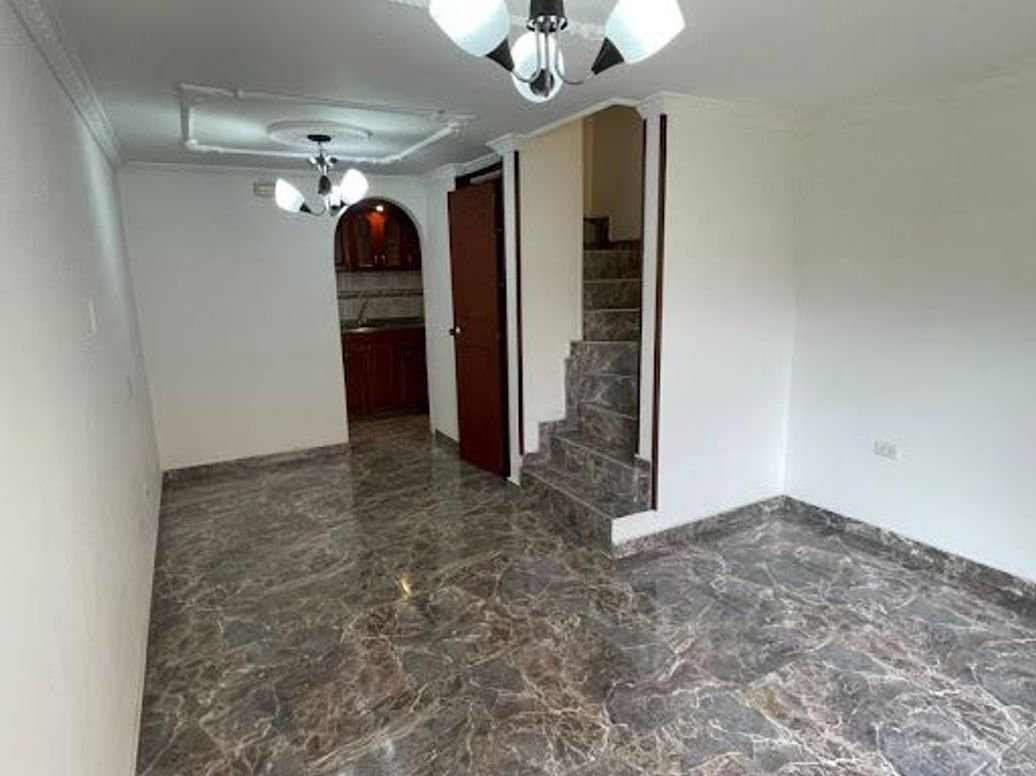 Casa de 4 alcobas en venta en Castilla, Bogotá, 68 m² · foto 7 de 20