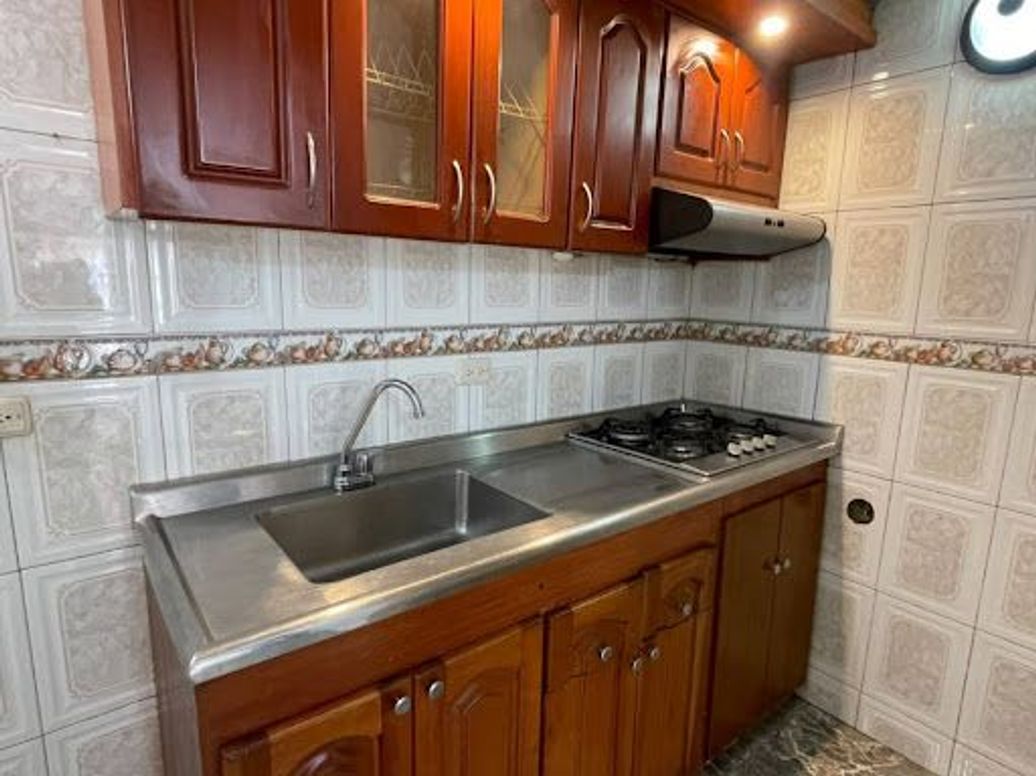 Casa de 4 alcobas en venta en Castilla, Bogotá, 68 m² · foto 5 de 20
