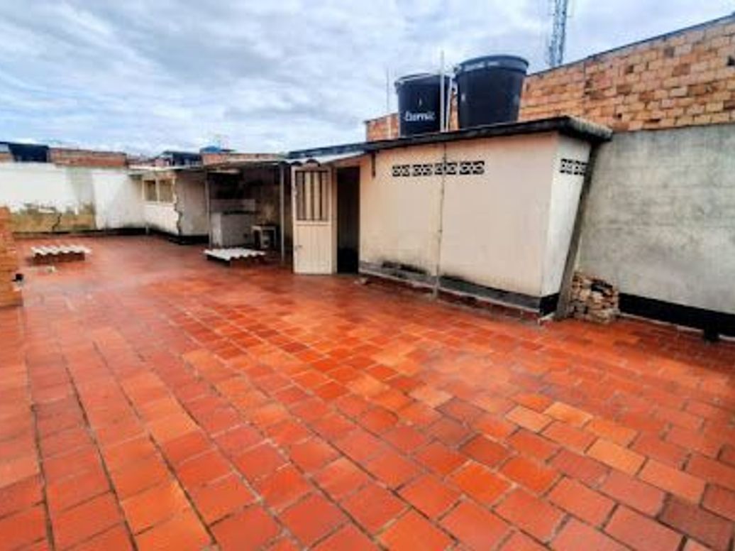 Casa de 5 alcobas en venta en Olarte, Bogotá, 90 m² · foto 20 de 20