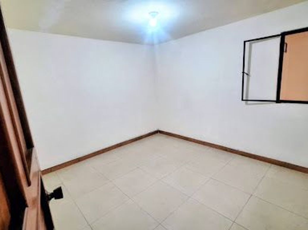 Casa de 5 alcobas en venta en Olarte, Bogotá, 90 m² · foto 14 de 20