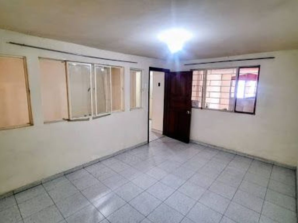 Casa de 5 alcobas en venta en Olarte, Bogotá, 90 m² · foto 4 de 20