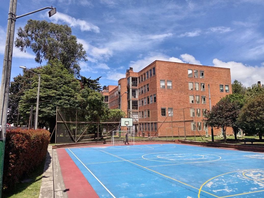 Apartamento de 3 alcobas en venta en La Castellana, Bogotá, 88 m² · foto 4 de 20