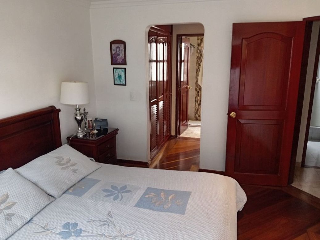 Apartamento de 3 alcobas en venta en La Castellana, Bogotá, 88 m² · foto 16 de 20