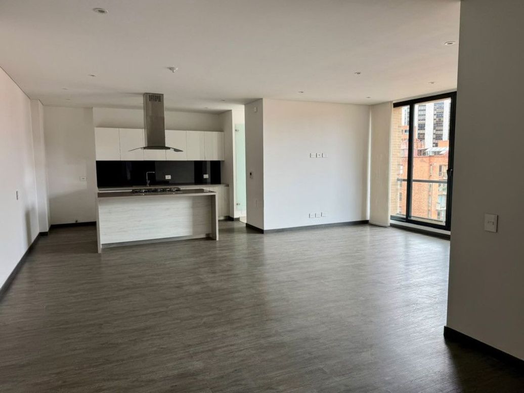 Apartamento de 3 alcobas en arriendo en La Carolina, Bogotá, 160 m² · foto 7 de 20