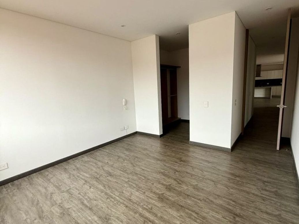 Apartamento de 3 alcobas en arriendo en La Carolina, Bogotá, 160 m² · foto 16 de 20