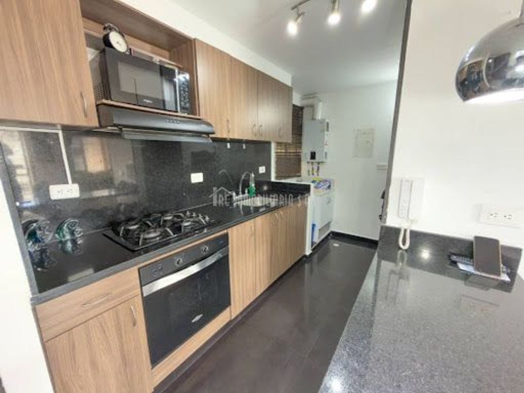 Apartamento de 3 alcobas en venta en Castilla La Nueva, Bogotá, 76 m² · foto 6 de 20