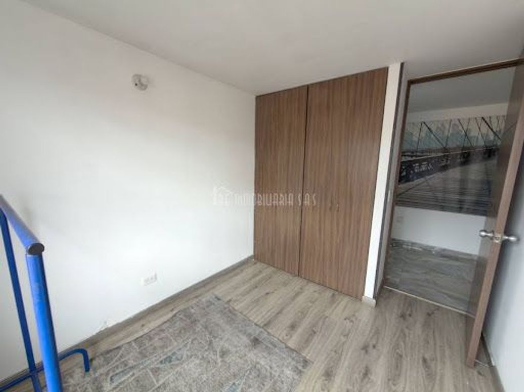 Apartamento de 3 alcobas en venta en Castilla La Nueva, Bogotá, 76 m² · foto 15 de 20