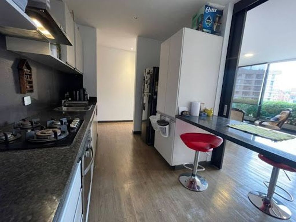 Apartamento de 3 alcobas en venta en Rincon Del Chicó, Bogotá, 133 m² · foto 9 de 20