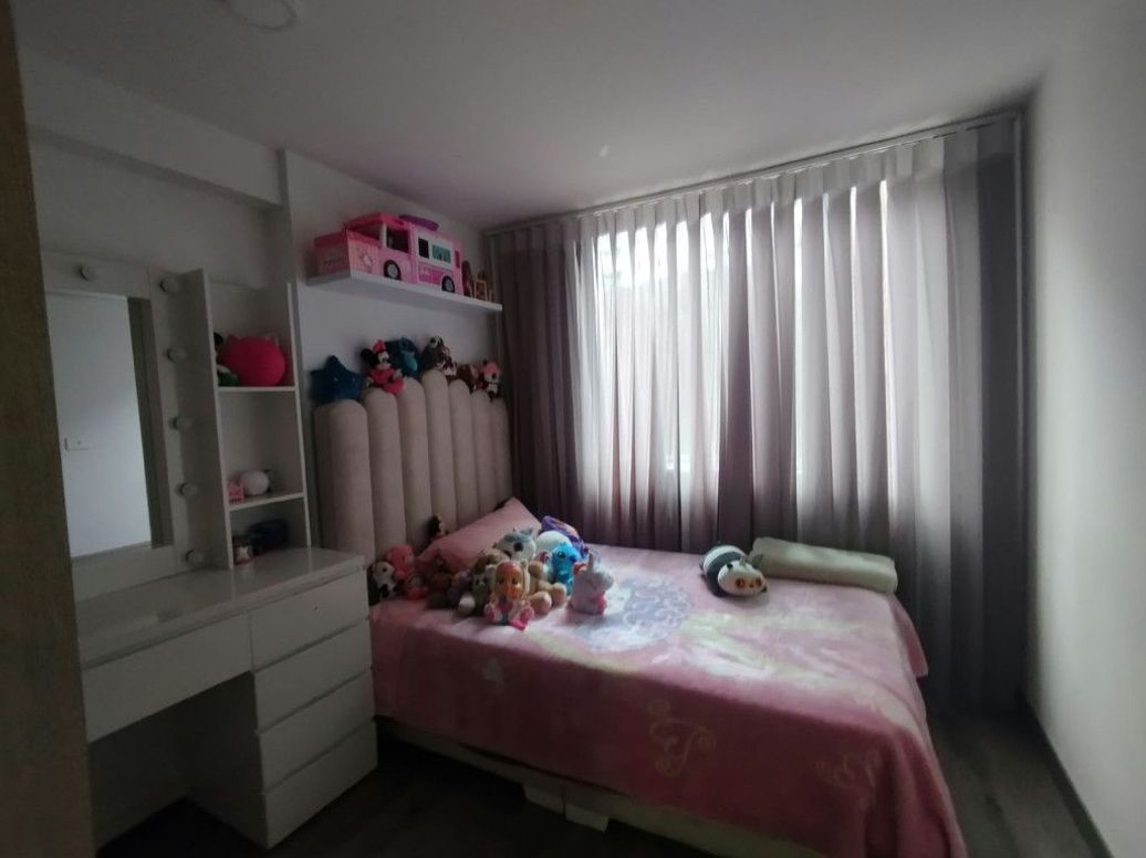 Apartamento de 3 alcobas en venta en La Felicidad, Bogotá, 88 m² · foto 15 de 20