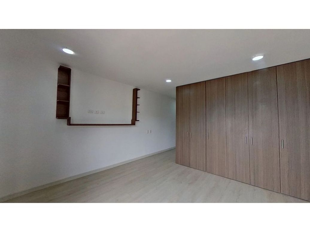 Apartamento de 1 alcoba en venta en Usaquén, Bogotá, 38 m² · foto 3 de 10