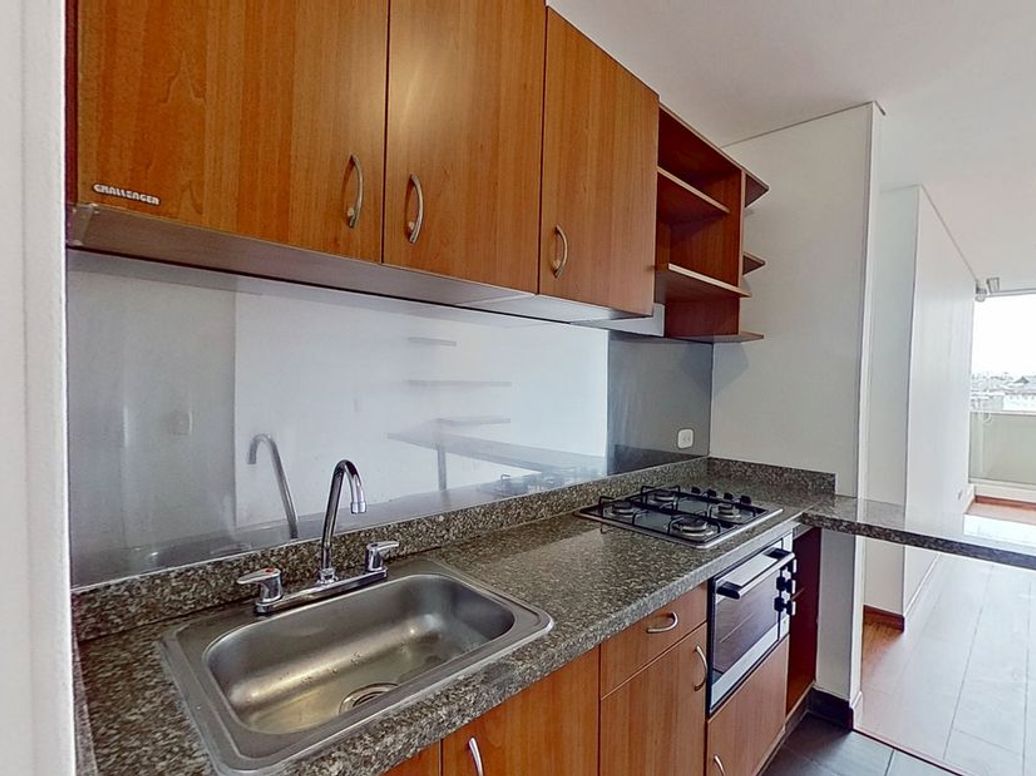 Apartamento de 3 alcobas en venta en Quinta Paredes, Bogotá, 77 m² · foto 4 de 20