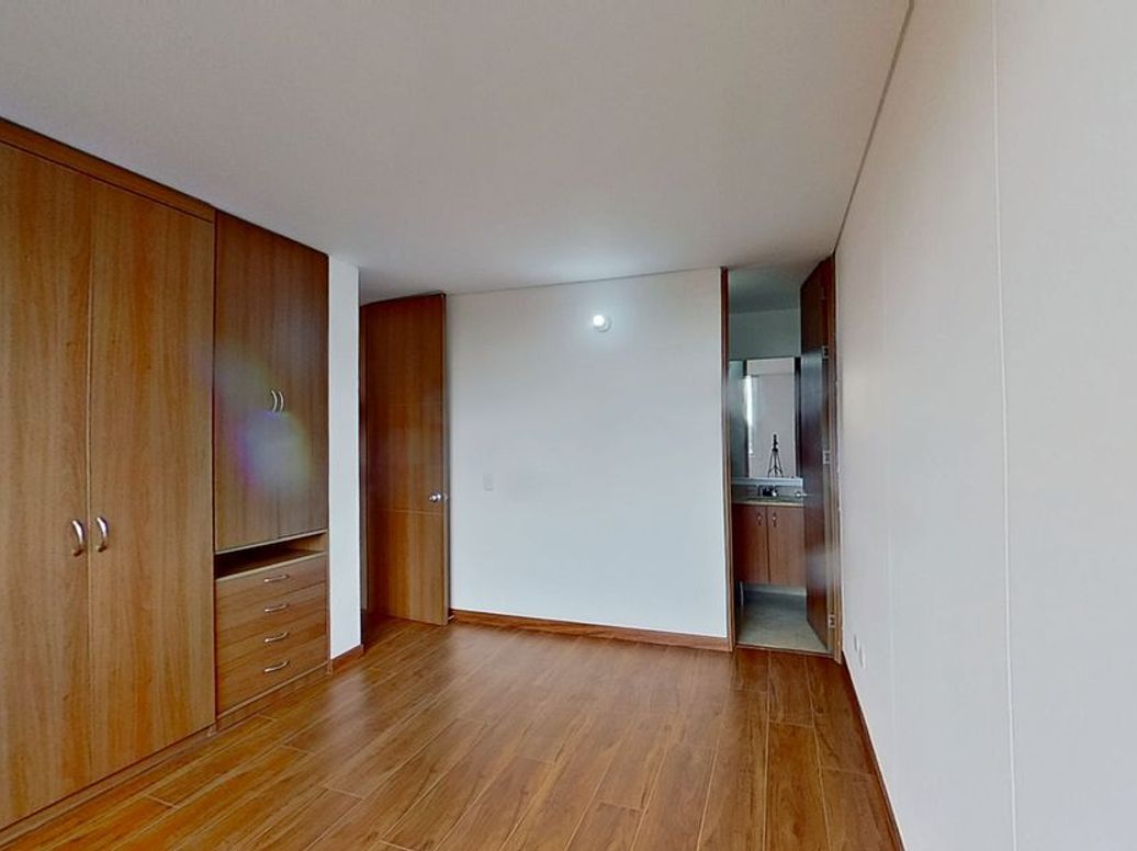 Apartamento de 3 alcobas en venta en Quinta Paredes, Bogotá, 77 m² · foto 11 de 20