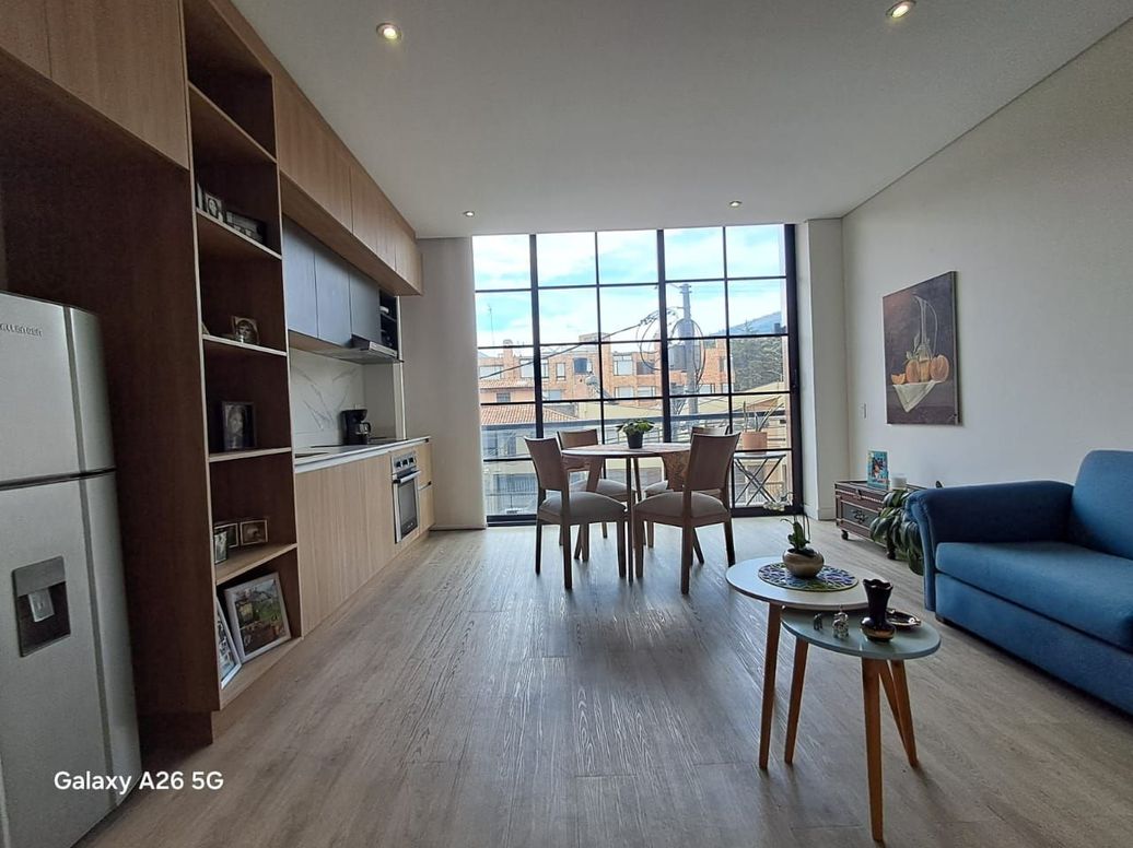 Apartaestudio en arriendo en San Patricio, Bogotá, 57 m² · foto 2 de 17