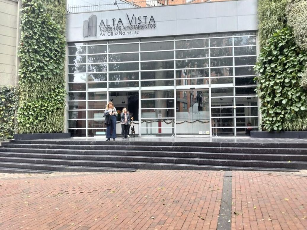 Apartamento de 3 alcobas en arriendo en Samper, Bogotá, 72 m² · foto 2 de 20