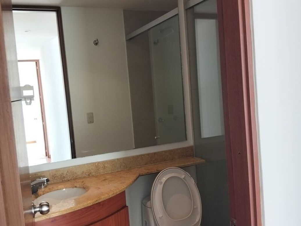 Apartamento de 3 alcobas en arriendo en Samper, Bogotá, 72 m² · foto 13 de 20