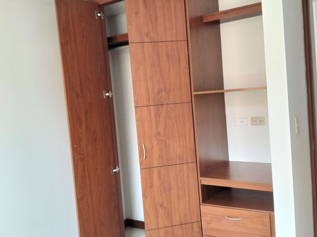Apartamento de 3 alcobas en arriendo en Samper, Bogotá, 72 m² · foto 16 de 20