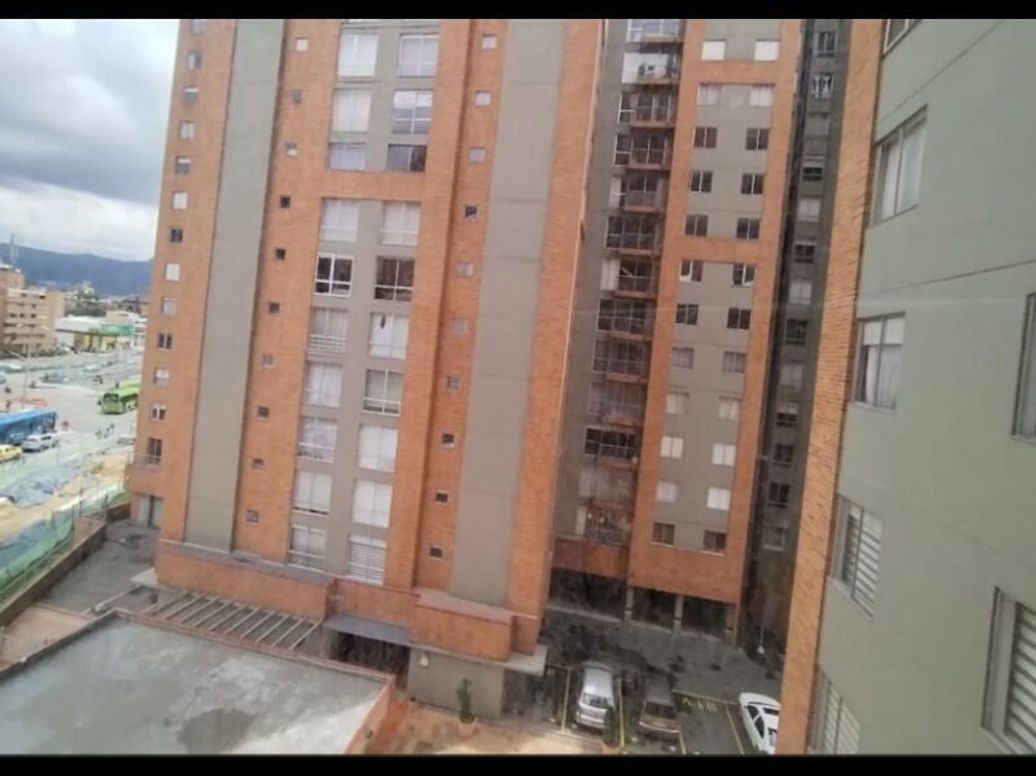 Apartamento de 4 alcobas en arriendo en Los Andes, Bogotá, 135 m² · foto 17 de 17